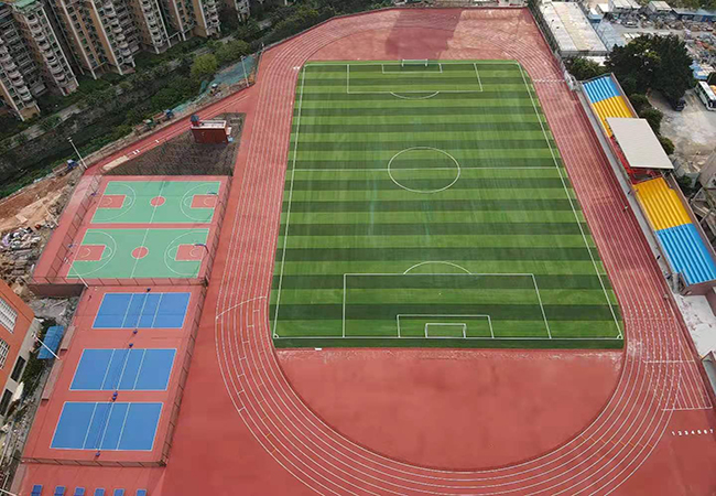 熱烈慶祝廣州南方醫(yī)科大學(xué)塑膠跑道運(yùn)動(dòng)場(chǎng)順利完工！【德朝體育】