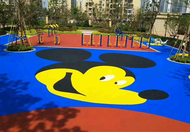 新國(guó)標(biāo)彩色EPDM塑膠跑道！【德朝體育】